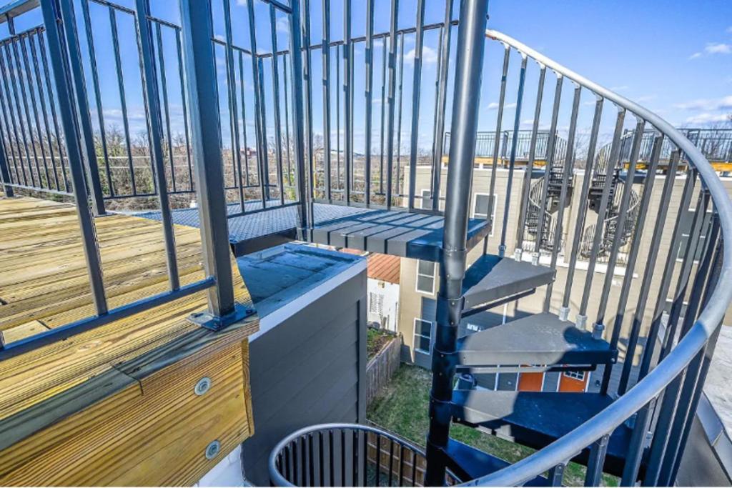 Spacious 3Bedroom Duplex With Rooftop Deck! 华盛顿哥伦比亚 外观 照片